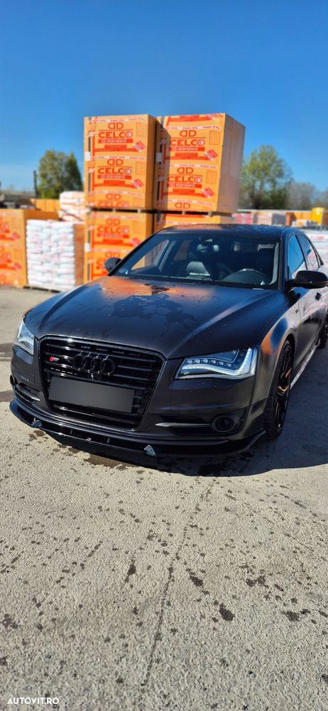 Audi S8 - 5
