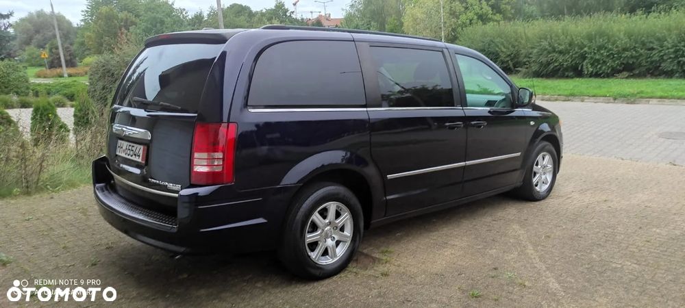 Chrysler Town & Country 3.8 Touring - 22