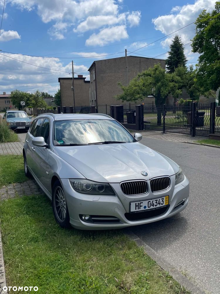 BMW Seria 3 320d - 13