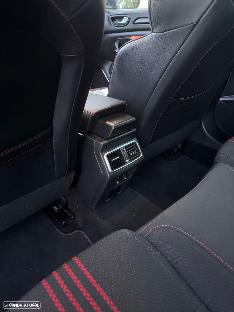 Renault Mégane Sport Tourer 1.5 Blue dCi R.S. Line - 13