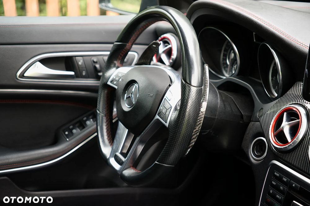 Mercedes-Benz CLA - 26