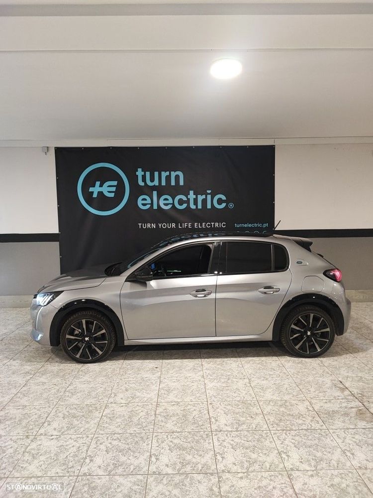 Peugeot e-208 50 kWh GT - 1