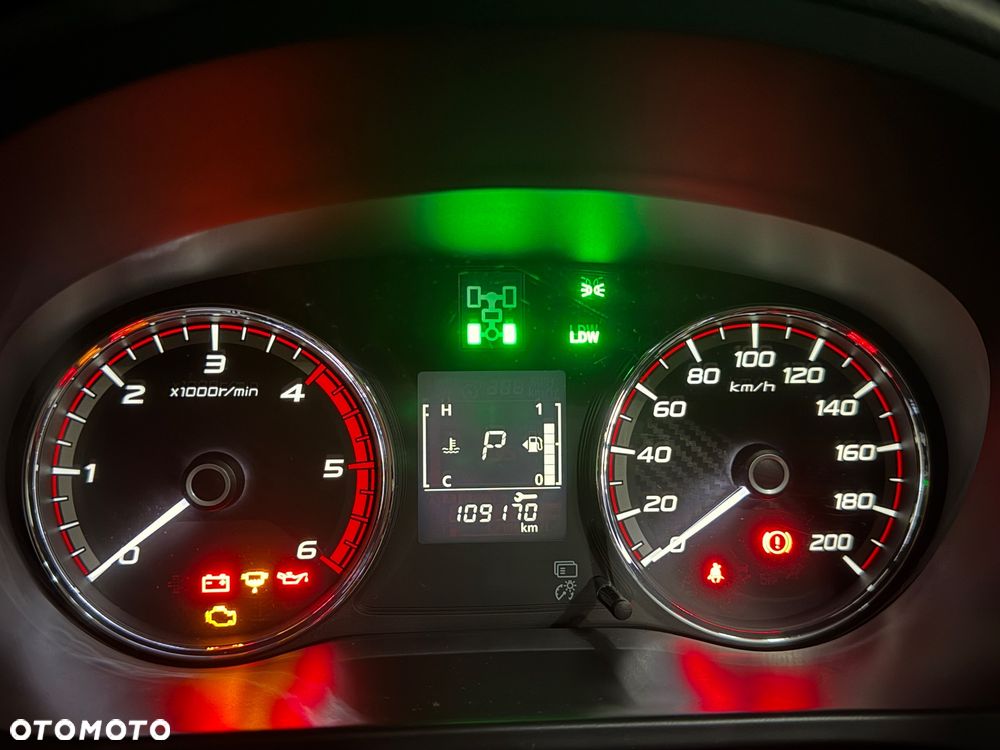 Mitsubishi L200 2.4 d DC Intense Plus EU6 - 20