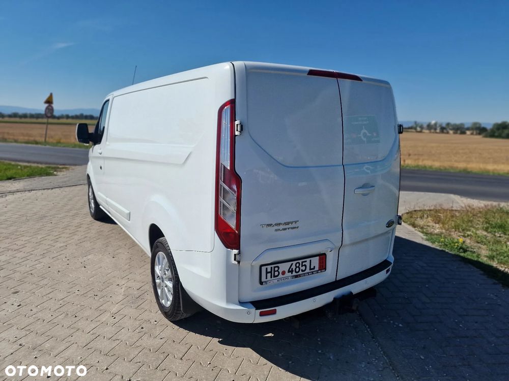 Ford Transit Custom Limited - 12