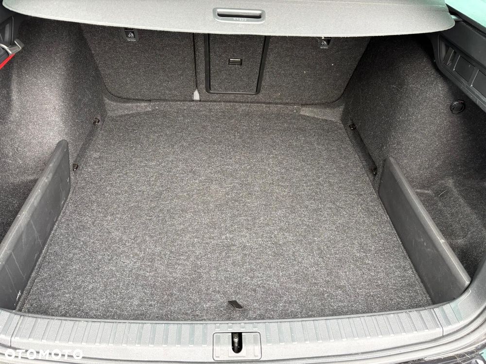 Skoda Octavia 1.5 TSI mHEV Drive Selection DSG - 33