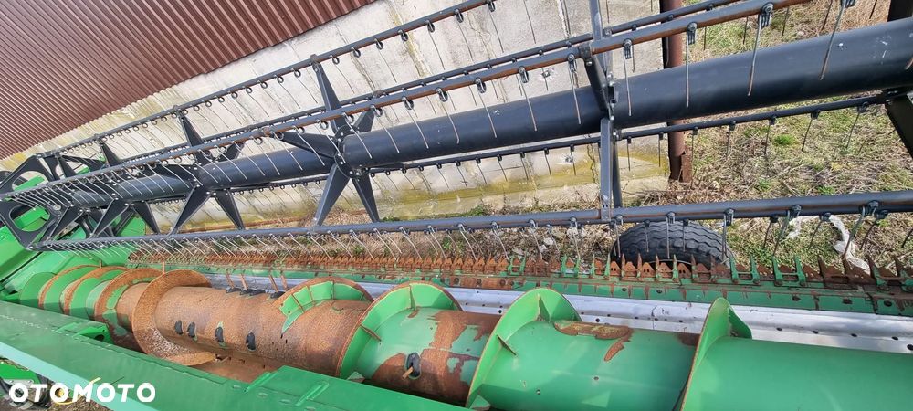 John Deere S 660i - 17