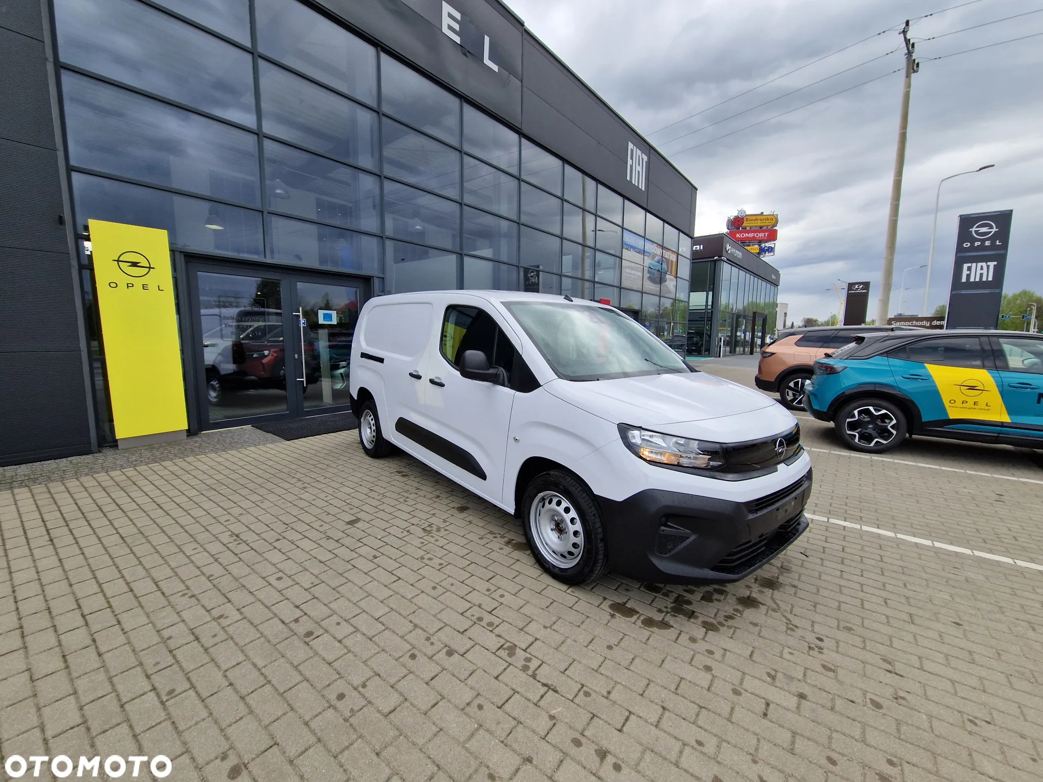 Opel COMBO - 10