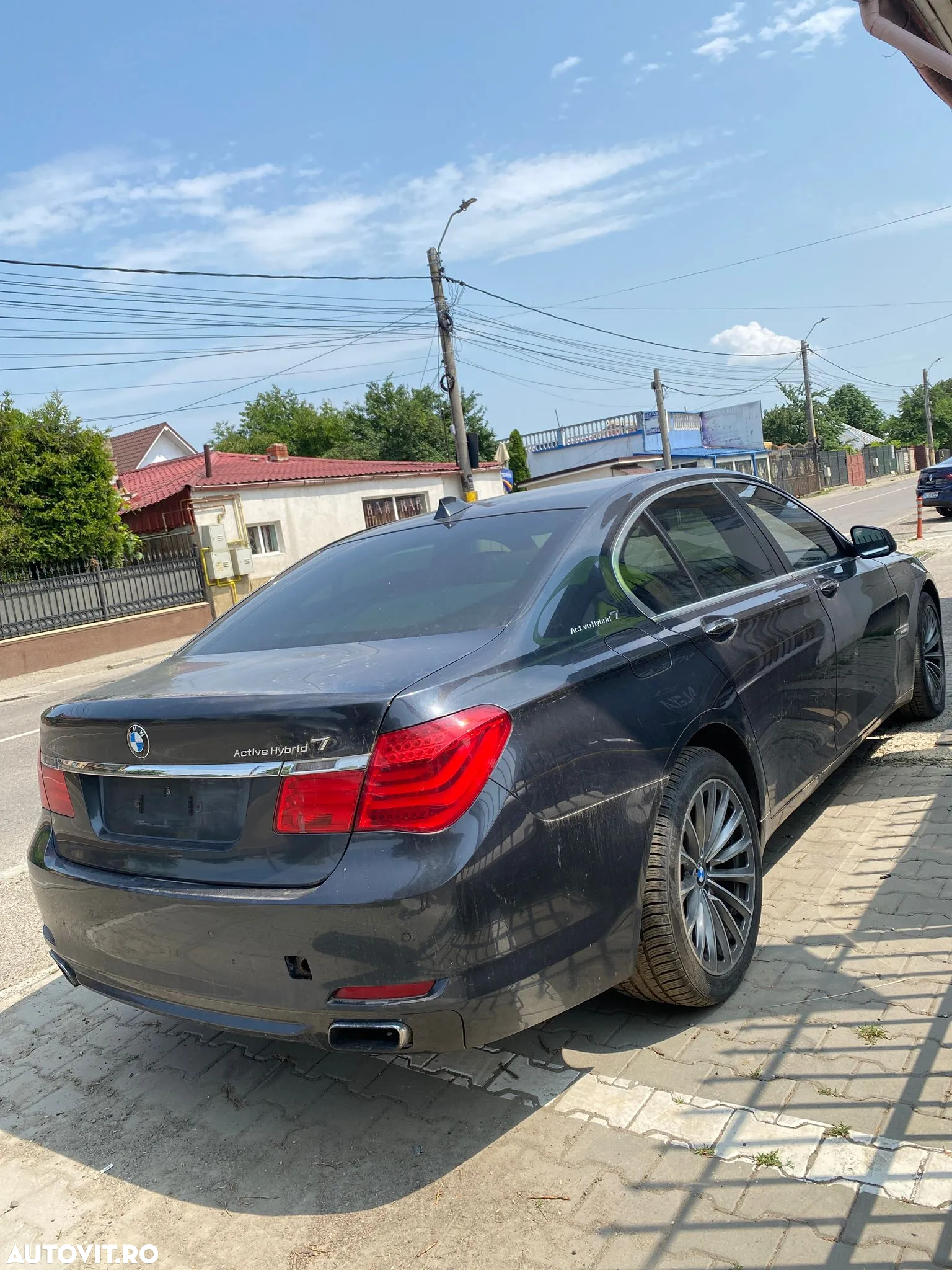 BMW Seria 7 750Li xDrive - 11