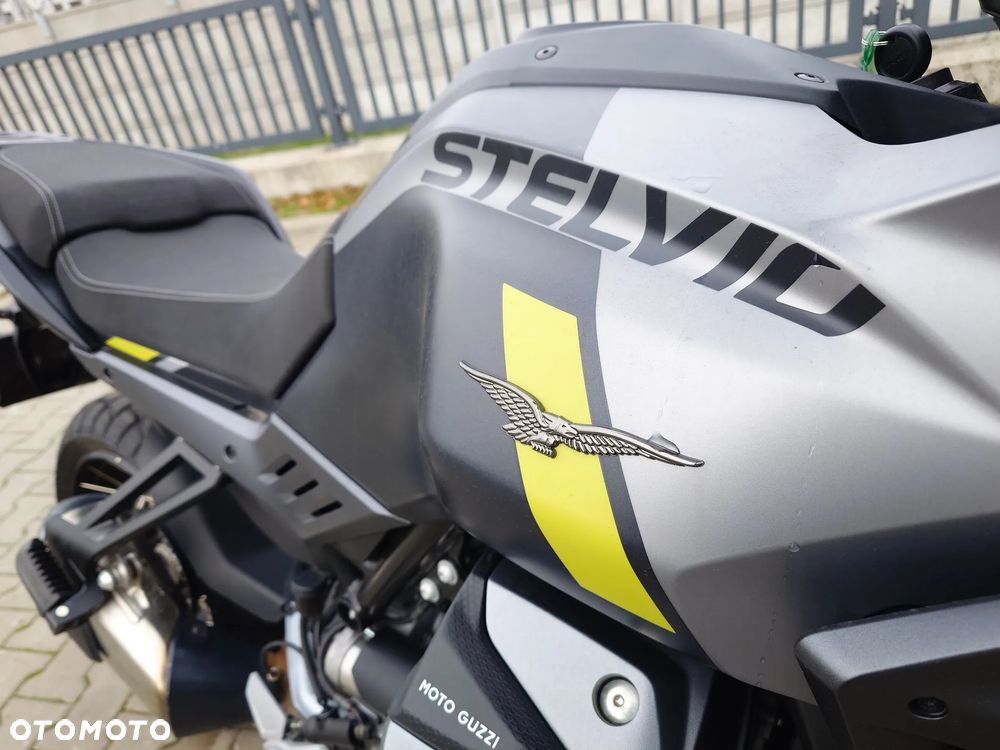 Moto Guzzi Stelvio - 10