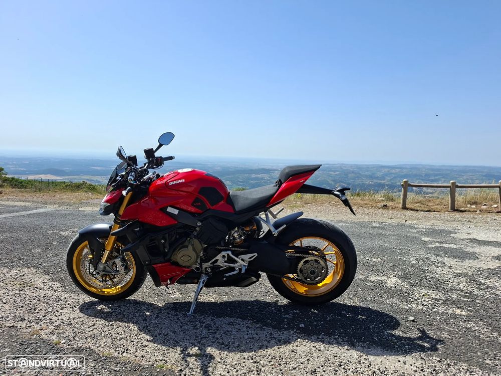 Ducati Streetfighter V4S - 2