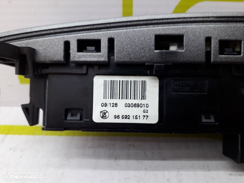 Interruptor 4 Piscas Peugeot 308 1.6 HDi 109Cv de 2009 - Ref: 9659215177 - NO390014 - 3