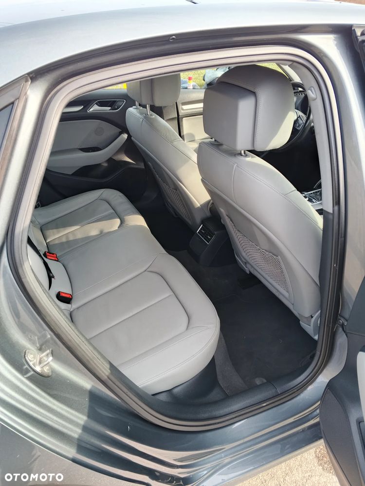 Audi A3 Limousine 2.0 TFSI quattro S tronic design - 18