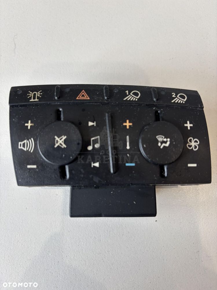 John Deere seria 6000 7000 8000 R - moduł panel radia nawiewu RE578473 - 1