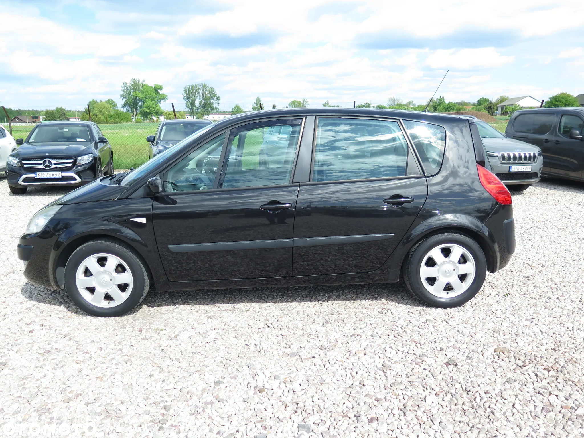 Renault Scenic 1.6 16V 110 Authentique - 5