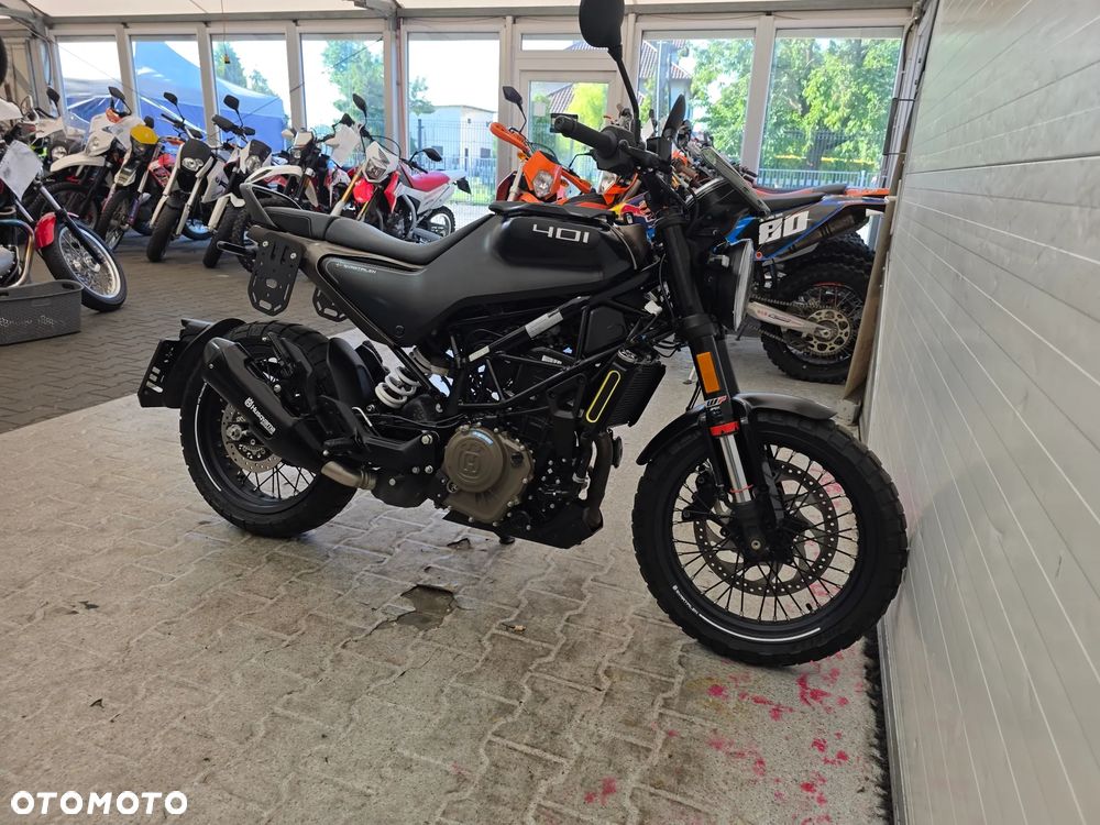 Husqvarna Svartpilen - 21