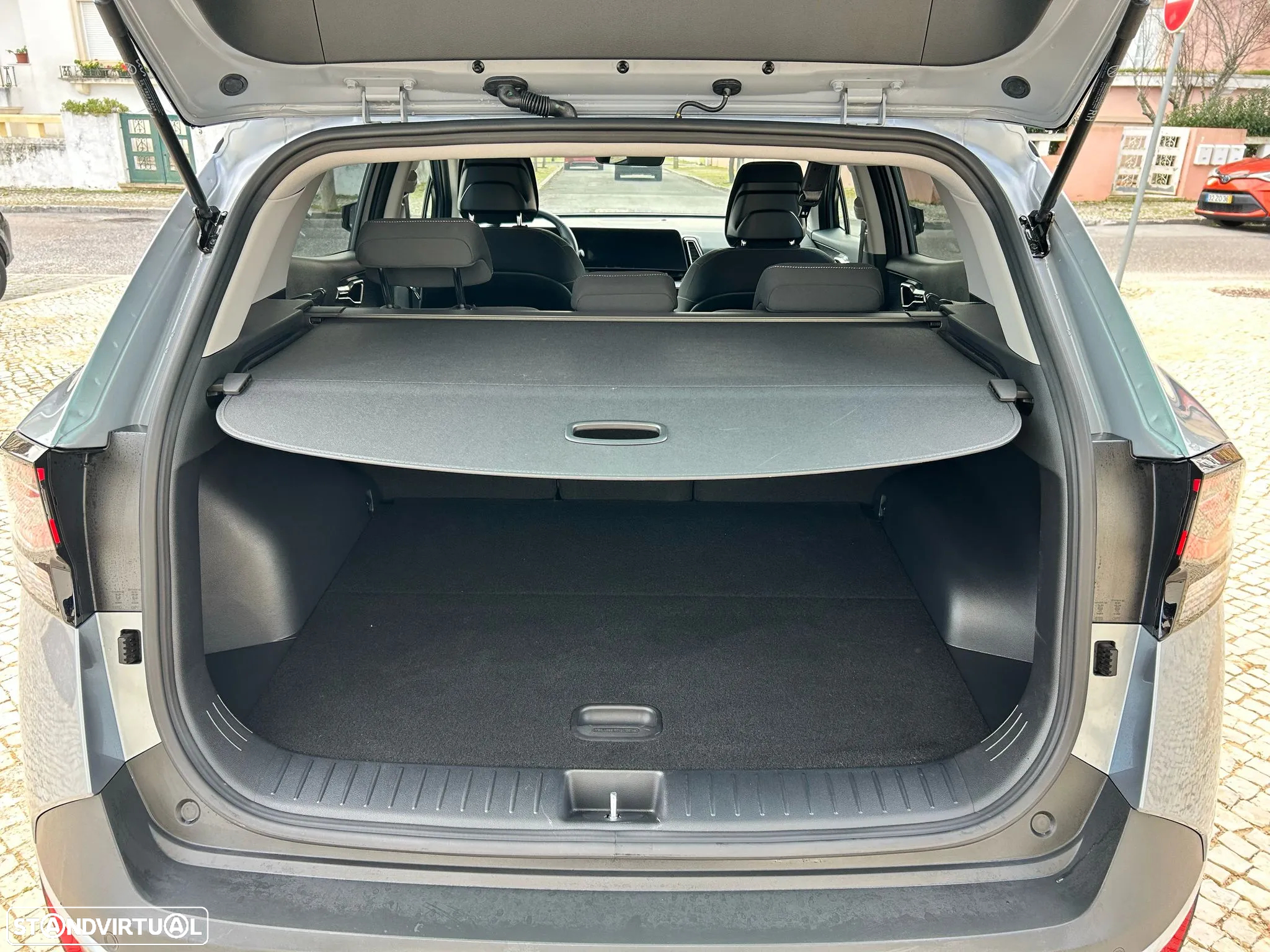 Kia Sportage 1.6 T-GDI Drive - 28