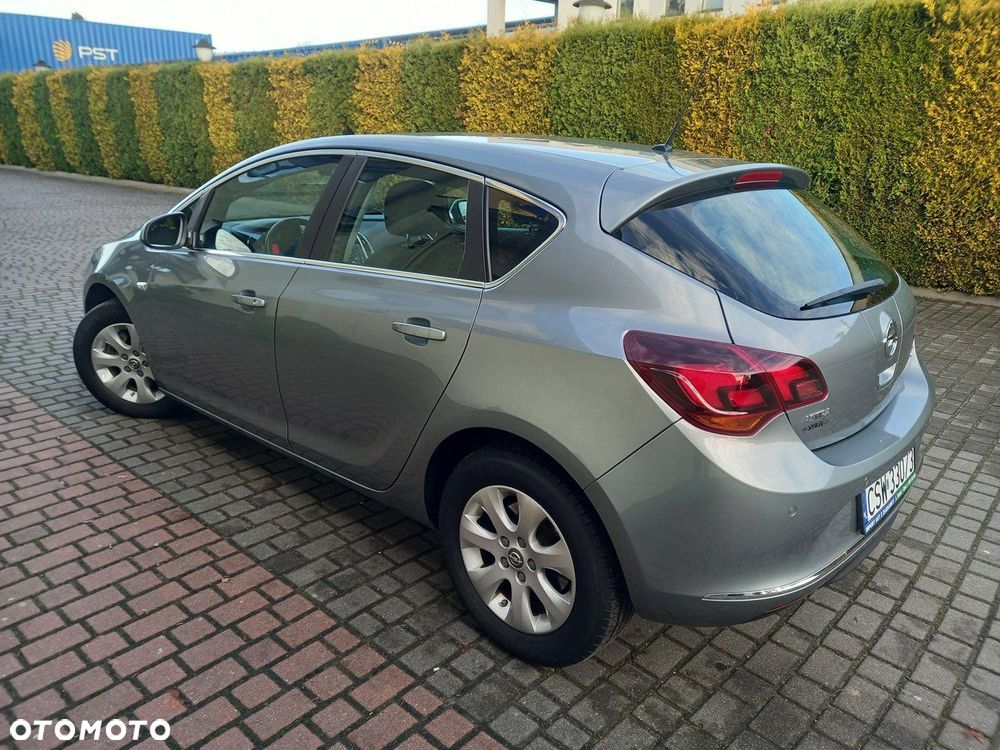 Opel Astra IV 1.6 CDTI Energy - 8