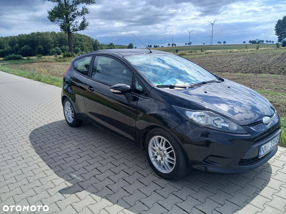 Ford Fiesta - 15