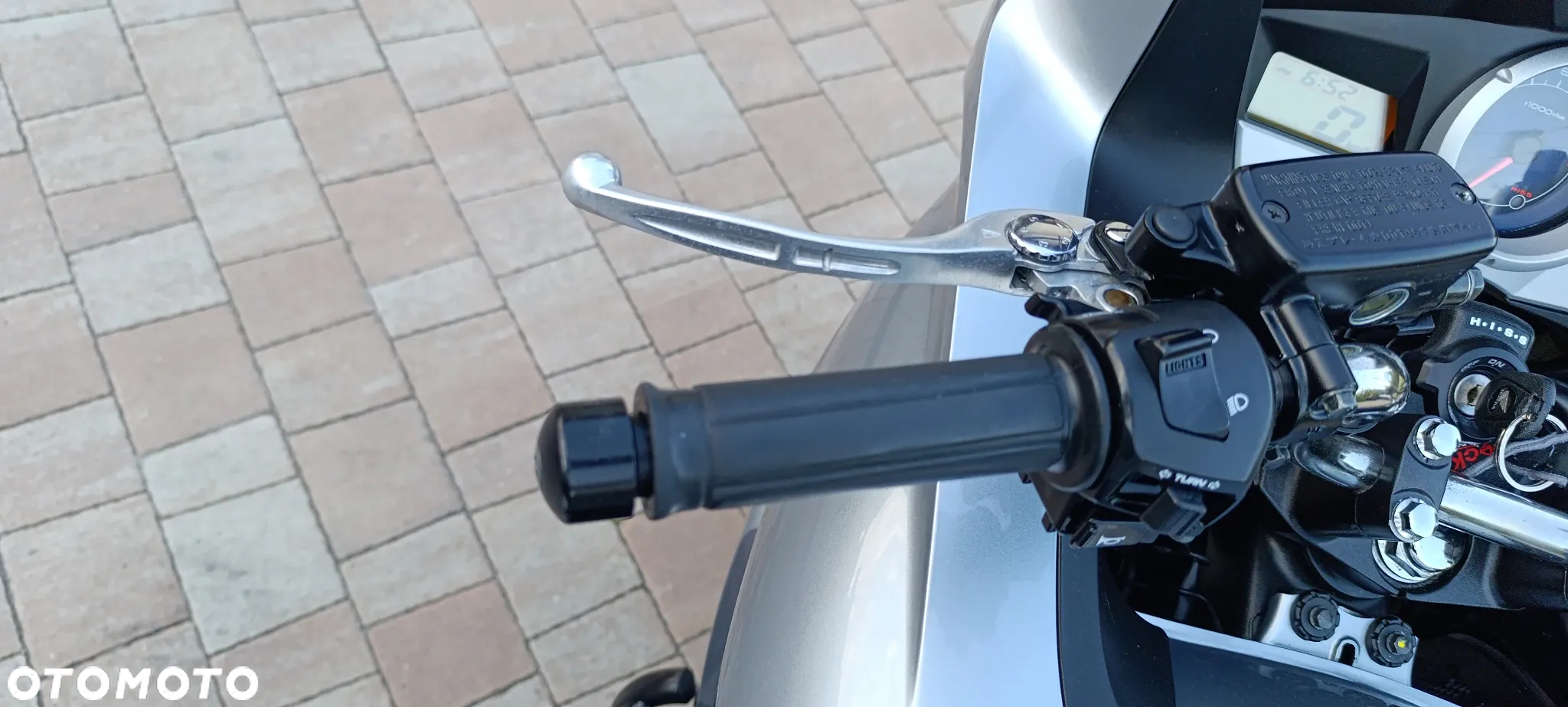 Honda CBF - 13