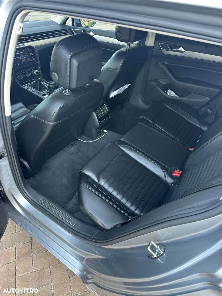 Volkswagen Passat 2.0 TDI Comfortline - 5