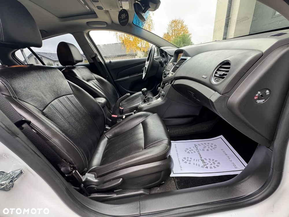 Chevrolet Cruze 1.4T LTZ+ - 15