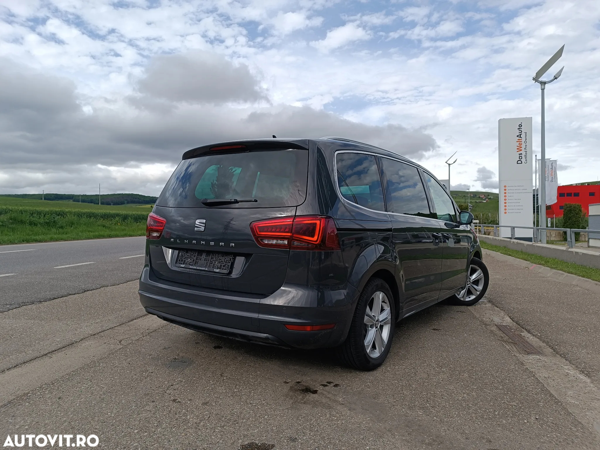 Seat Alhambra 2.0 TDI Ecomotive XCELLENCE - 2