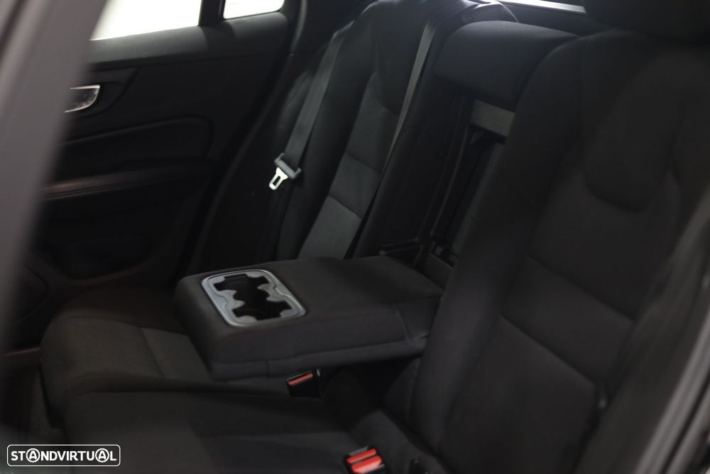 Volvo V60 2.0 T6 AWD TE Inscription Expression - 20