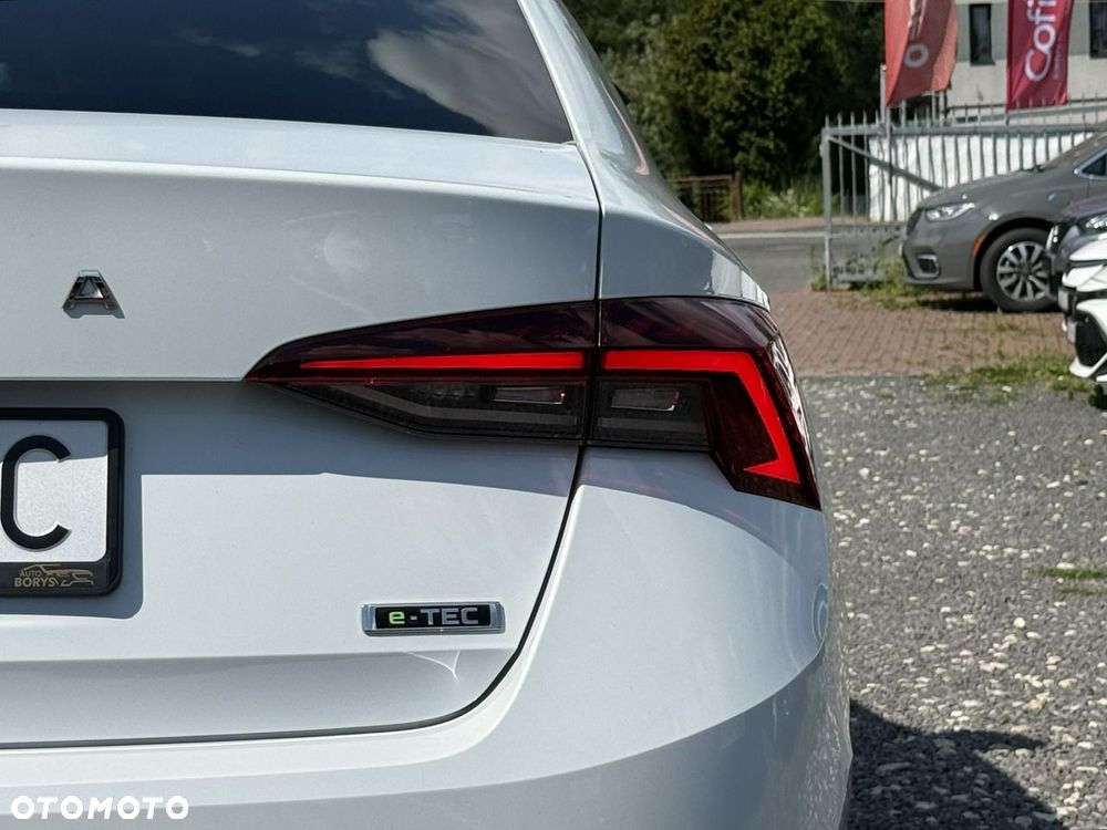 Skoda Octavia - 10