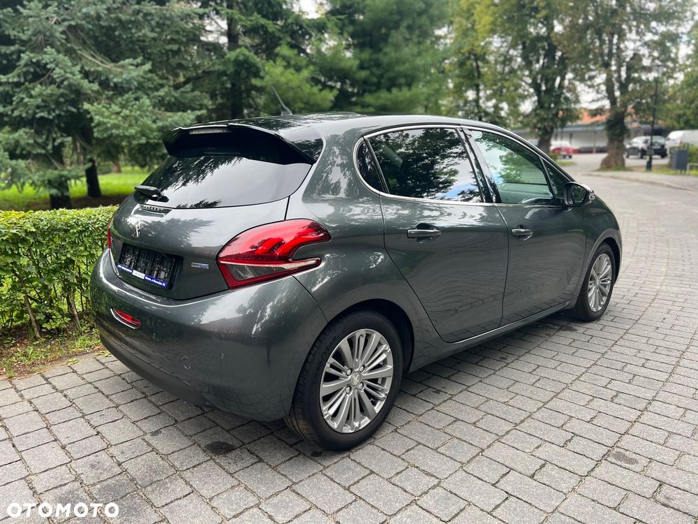 Peugeot 208 1.6 BlueHDi Allure S&S - 6