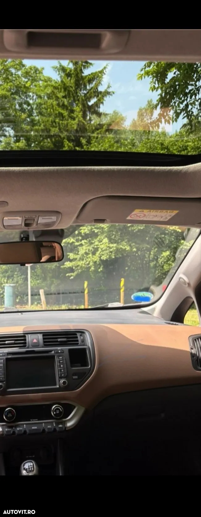 Kia Rio 1.4 Fifa World Cup Edition - 2