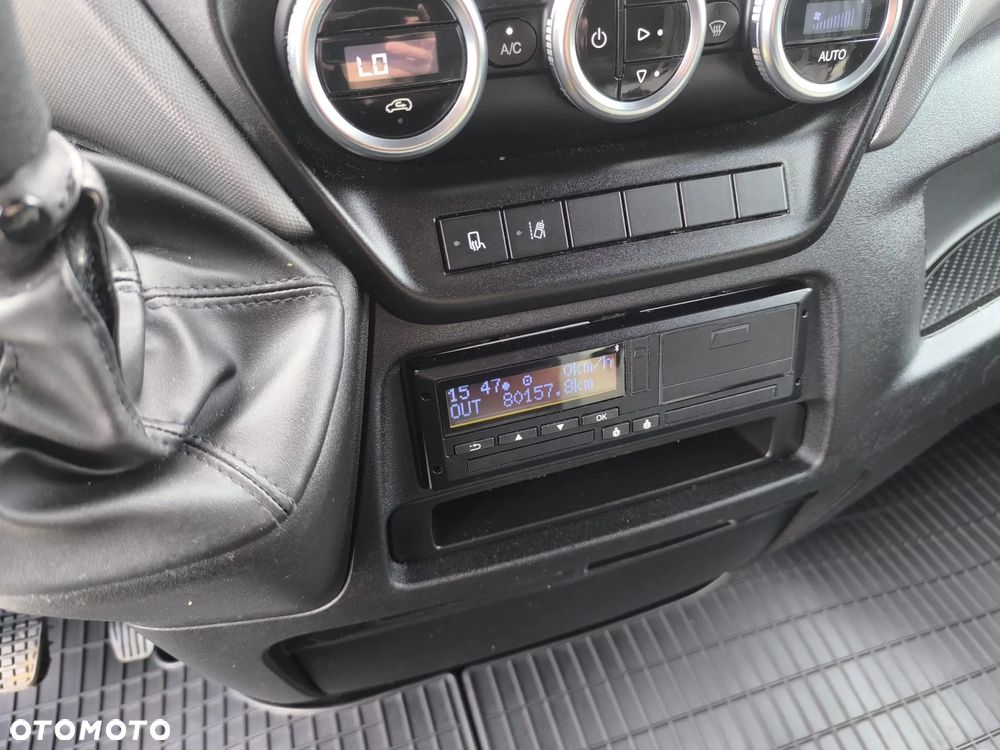 Iveco Daily 70C18 Sypialnia 2 Łóżka, WINDA!, 15 Palet, 2x Firana + Zsuwany Dach! - 30