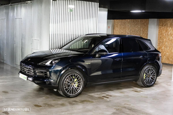 Porsche Cayenne E-Hybrid Tiptronic S Platinum Edition