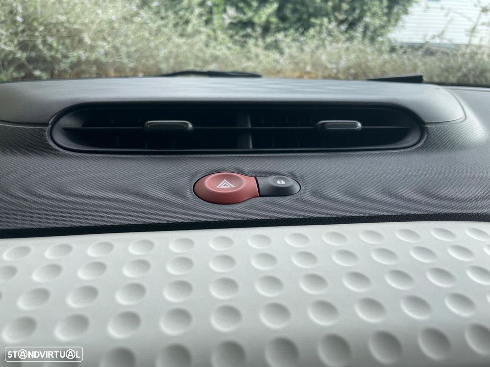 Renault Twingo 1.0 SCe Zen - 18