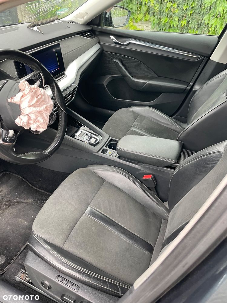 Skoda Octavia 2.0 TDI DSG Base - 7