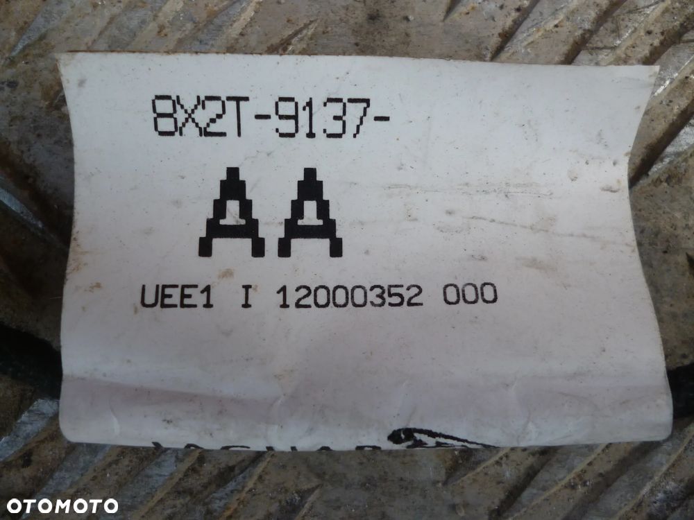 JAGUAR XF X250 3.0 V6 PRZEWODY OD PODUSZKI POWIETRZNEJ - 2