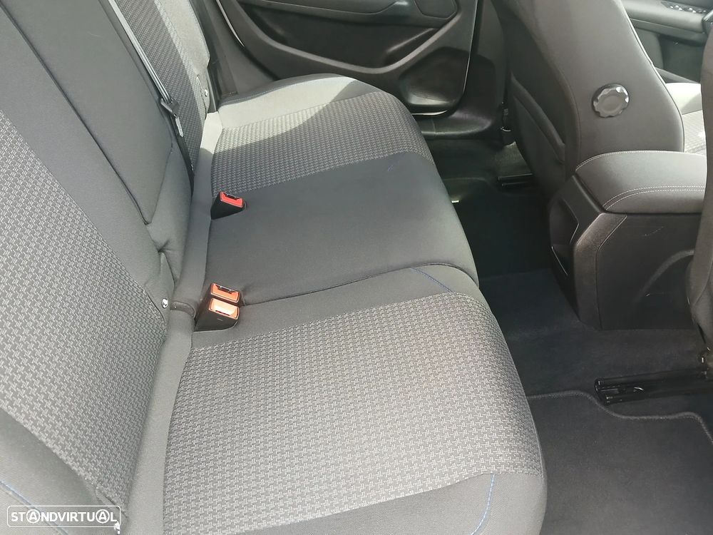 Peugeot 308 SW 1.5 BlueHDi Active - 28