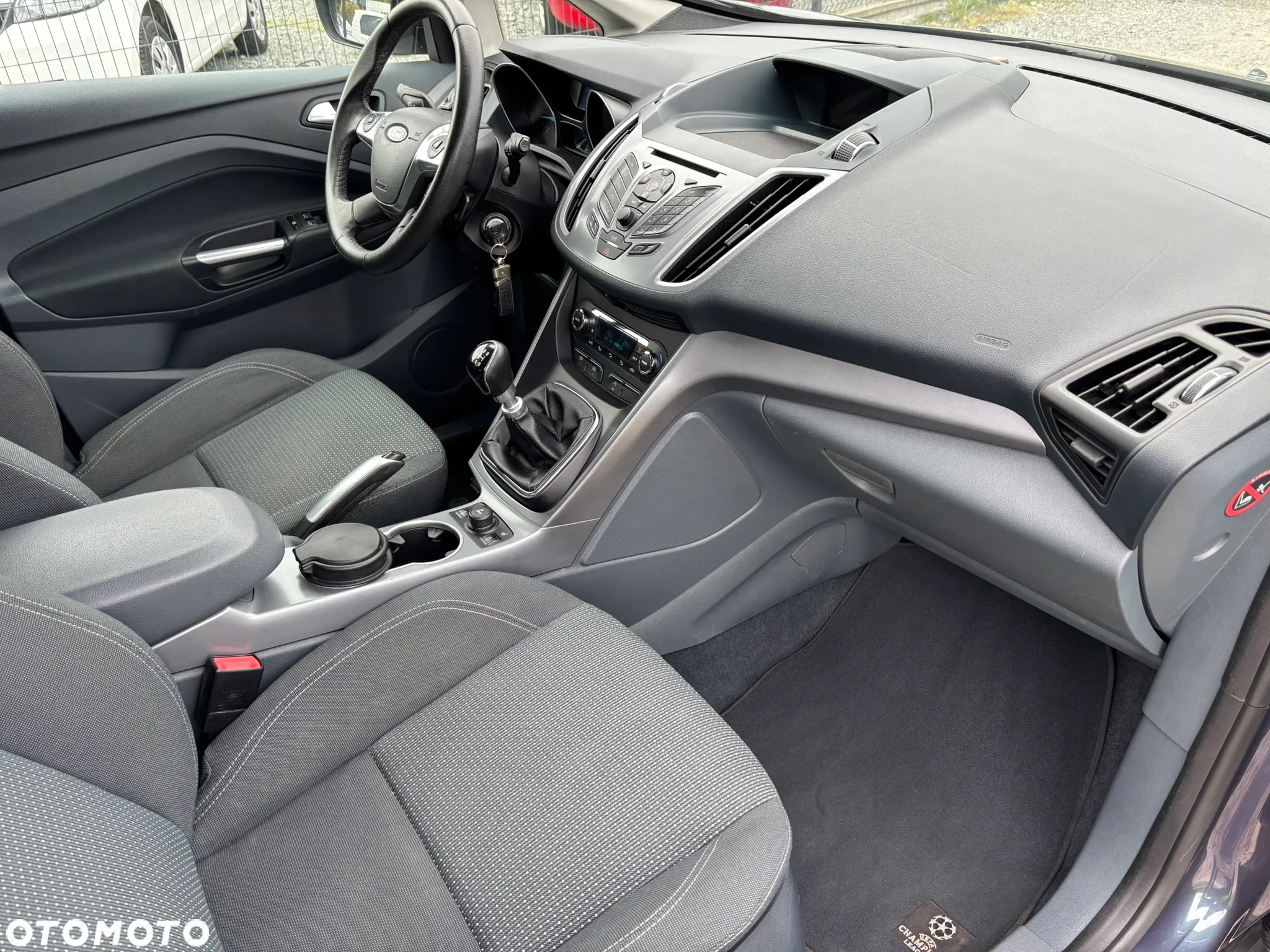 Ford Grand C-MAX 1.6 TDCi Start-Stop-System Champions Edition - 12