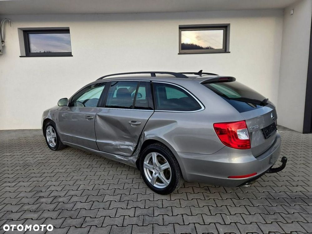 Skoda Superb 2.0 TDI Green tec 4x4 DSG Best Of - 19