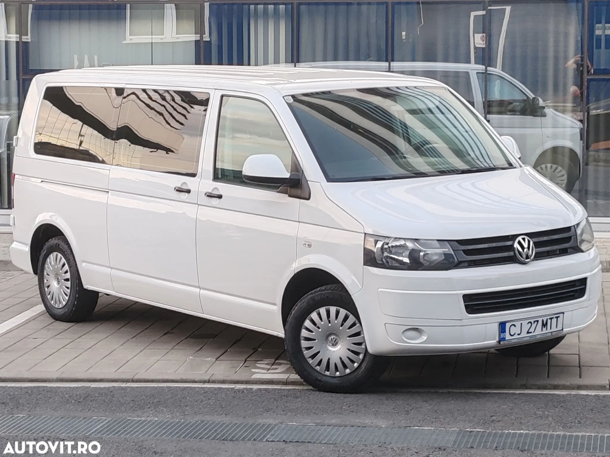 Volkswagen Transporter Multivan 4MOTION BMT Highline - 2