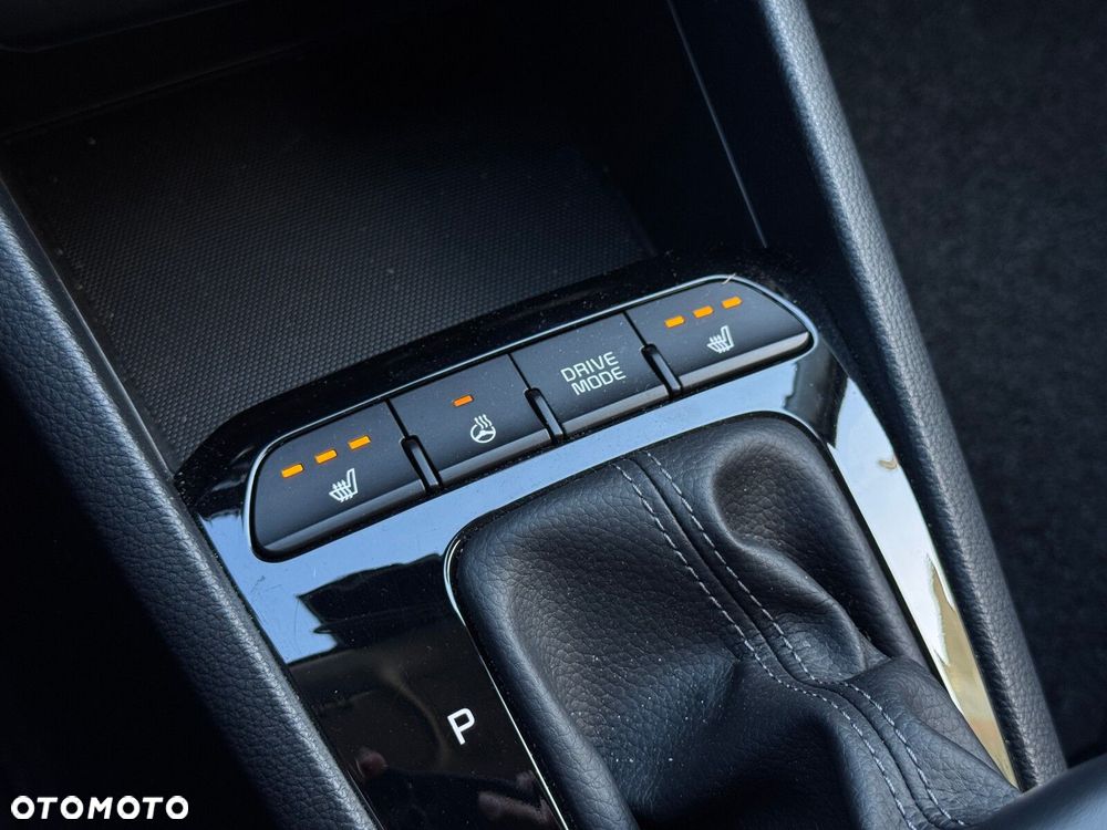 Kia Stonic 1.0 T-GDI M DCT - 30