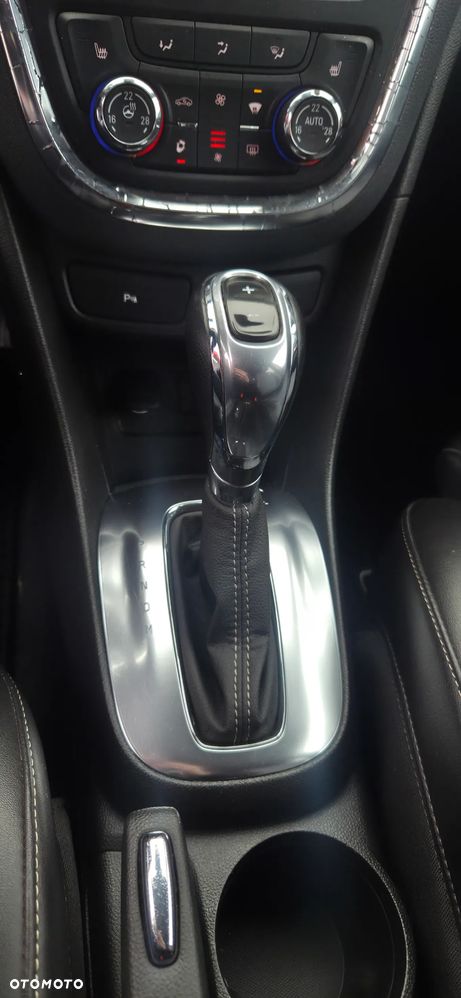 Opel Mokka 1.4 Turbo Automatik Color Innovation - 27