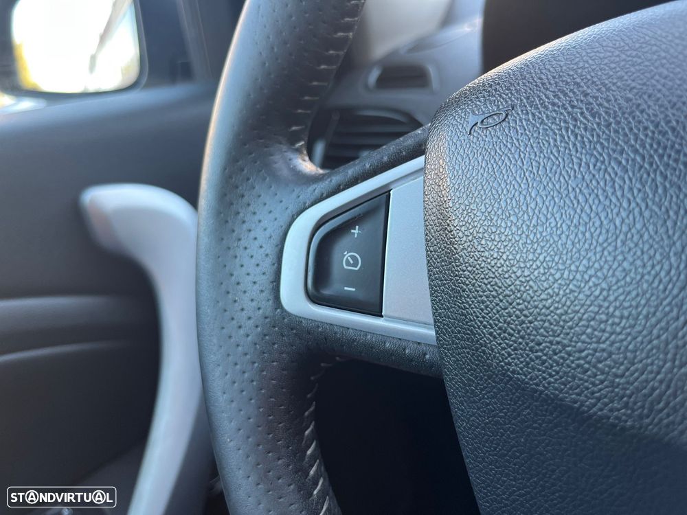 Renault Mégane Sport Tourer 1.5 dCi Bose Edition - 21