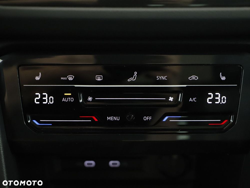 Volkswagen Tiguan - 15