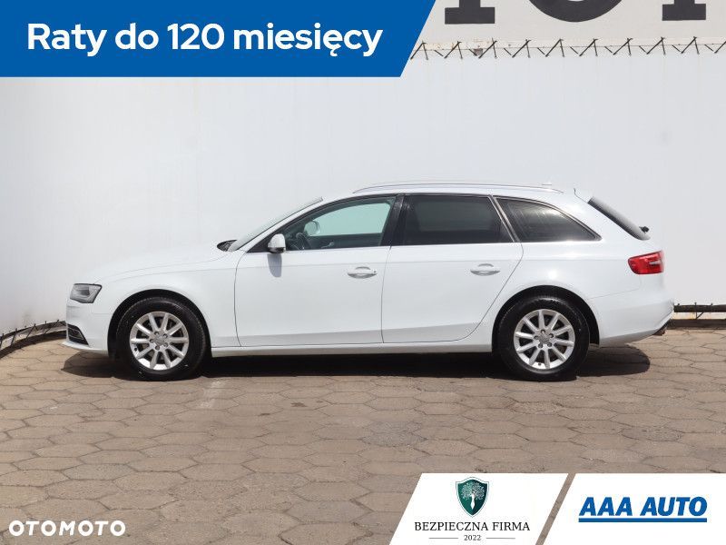 Audi A4 Avant - 4