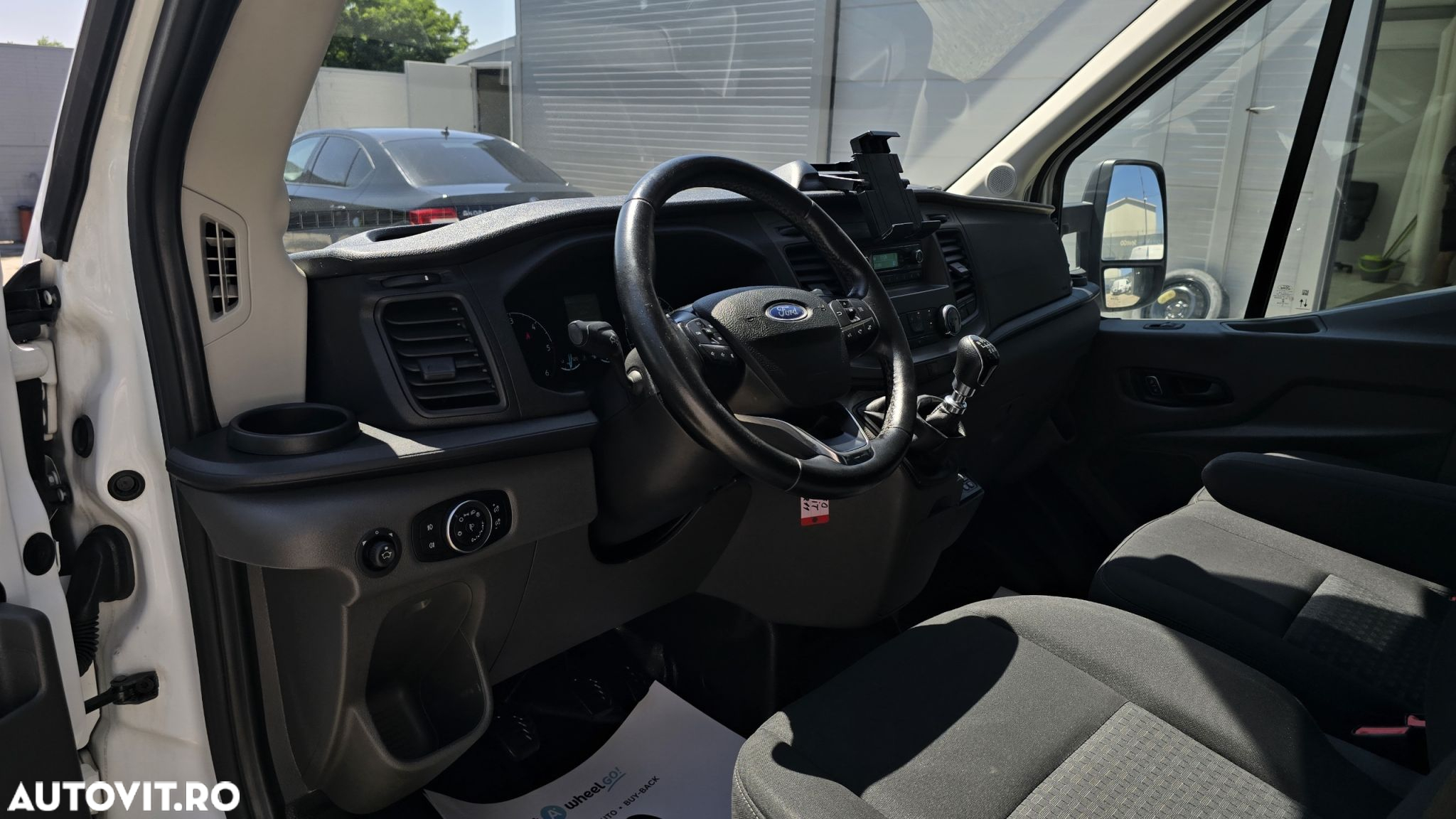 Ford Transit - 13