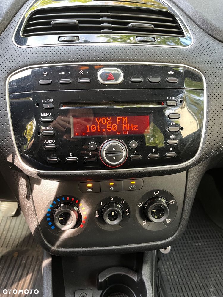 Fiat Punto Evo 1.4 8V Dynamic - 30