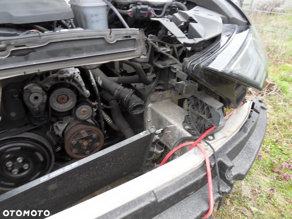 Audi A6 Avant 35 TDI S tronic design - 25