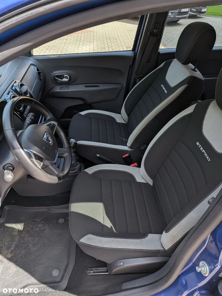 Dacia Lodgy 1.5 Blue dCi Stepway S&S - 9
