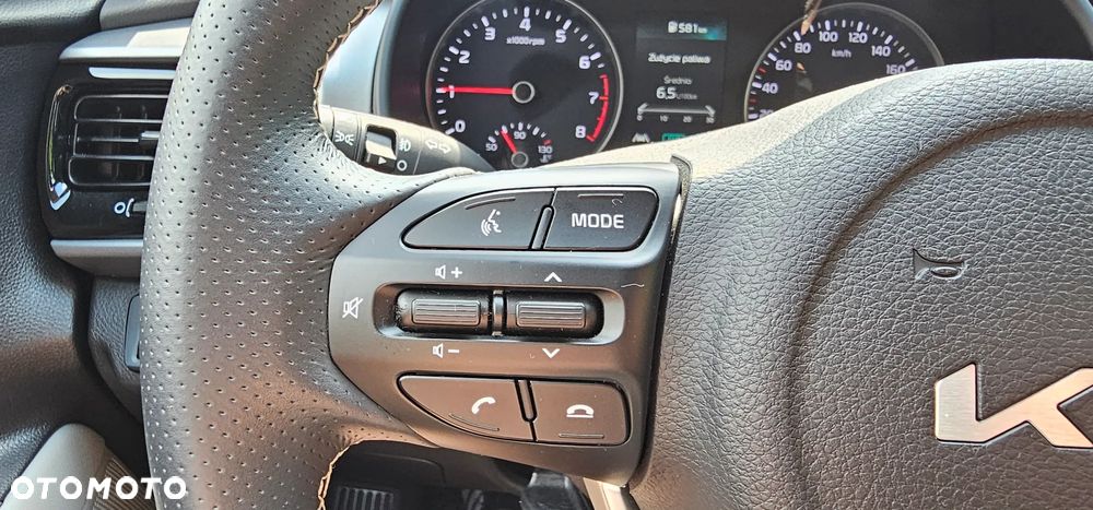 Kia Stonic 1.0 T-GDI MHEV L Business Line - 11