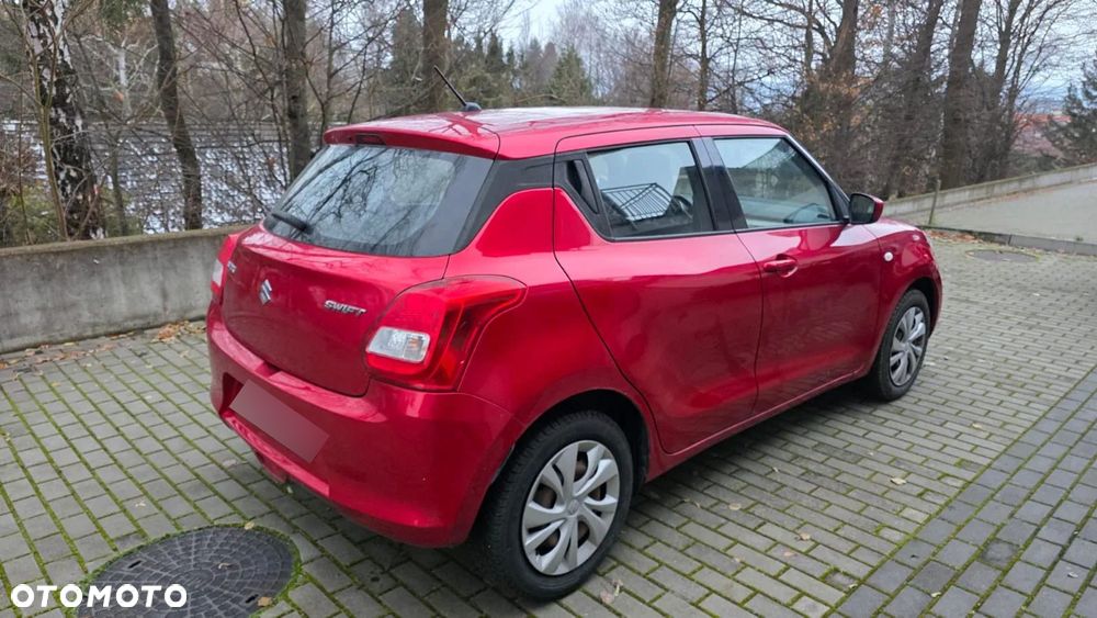 Suzuki Swift 1.2 Premium - 5